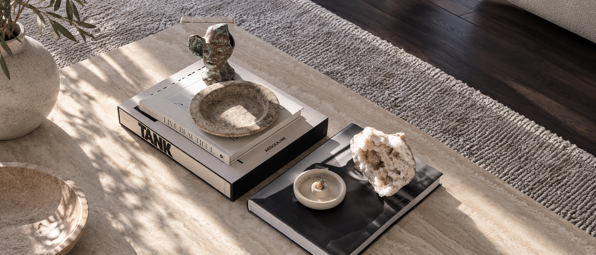 Selected decorative pieces for everyday spaces